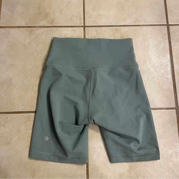 Lululemon Wunder Train Contour Fit High Rise Shorts 8” 6 - Picture 11 of 11